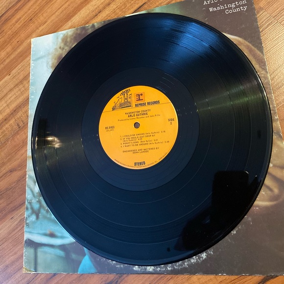 Arlo Guthrie Washington County Vintage Folk Rock Vinyl Record - Picture 11 of 11